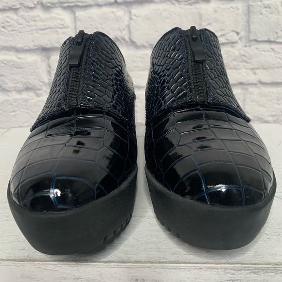 Opening Ceremony Crocodile Embossed Leather Platform Loafers - Picture 6 of 16